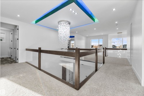 3904 Ginsburg Crescent, Edmonton, AB - Indoor Photo Showing Other Room