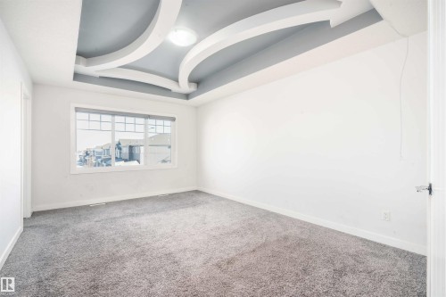 2021 15 Avenue, Edmonton, AB - Indoor Photo Showing Other Room