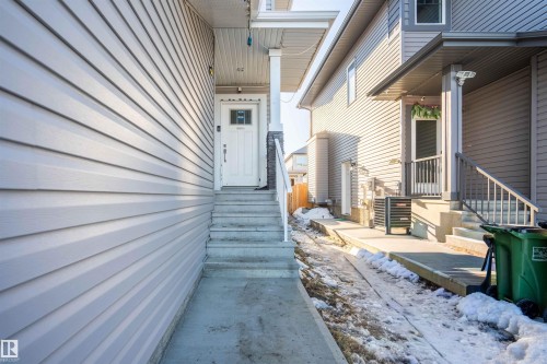 2021 15 Avenue, Edmonton, AB - Outdoor With Exterior