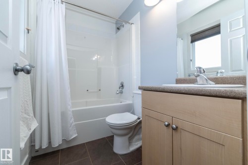 1615 Rutherford Road, Edmonton, AB - Indoor Photo Showing Bathroom