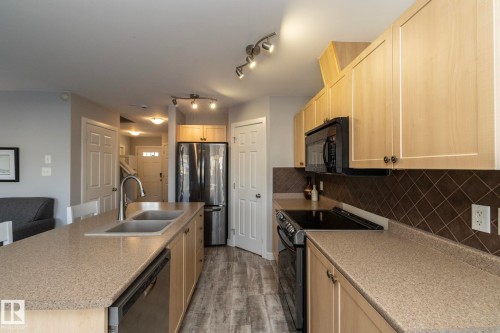1615 Rutherford Road, Edmonton, AB - Indoor Photo Showing Kitchen With Double Sink