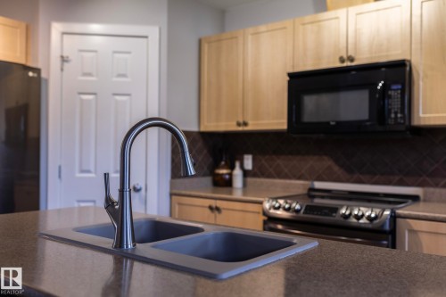 1615 Rutherford Road, Edmonton, AB - Indoor Photo Showing Kitchen With Double Sink