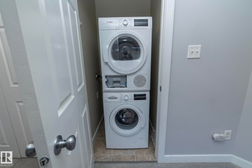 1615 Rutherford Road, Edmonton, AB - Indoor Photo Showing Laundry Room