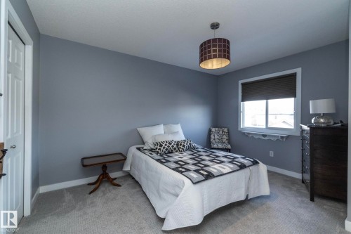 1615 Rutherford Road, Edmonton, AB - Indoor Photo Showing Bedroom