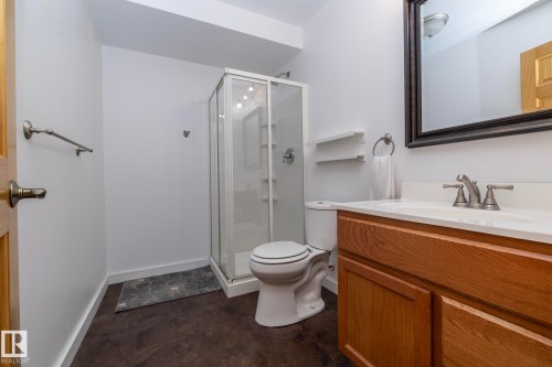 1615 Rutherford Road, Edmonton, AB - Indoor Photo Showing Bathroom
