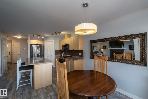 1615 Rutherford Road, Edmonton, AB - Indoor