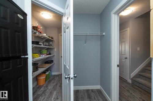 1615 Rutherford Road, Edmonton, AB - Indoor