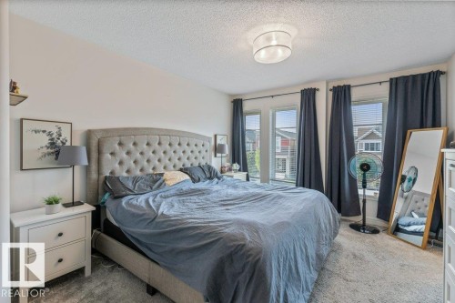 9639 224 Street, Edmonton, AB - Indoor Photo Showing Bedroom