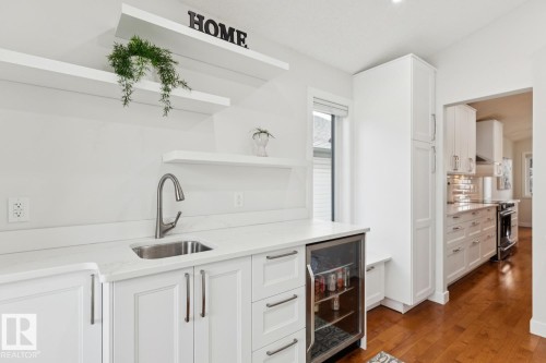 161 Forrest Drive, Sherwood Park, AB - Indoor