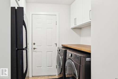 161 Forrest Drive, Sherwood Park, AB - Indoor Photo Showing Laundry Room