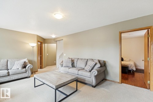161 Forrest Drive, Sherwood Park, AB - Indoor Photo Showing Living Room