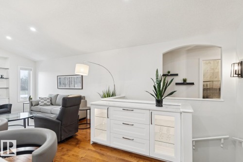 161 Forrest Drive, Sherwood Park, AB - Indoor Photo Showing Living Room