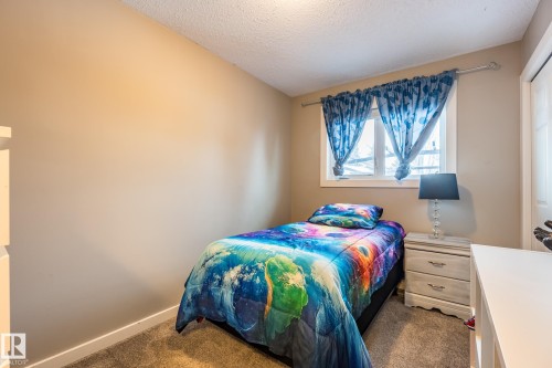 139 Willow Drive, Wetaskiwin, AB - Indoor Photo Showing Bedroom
