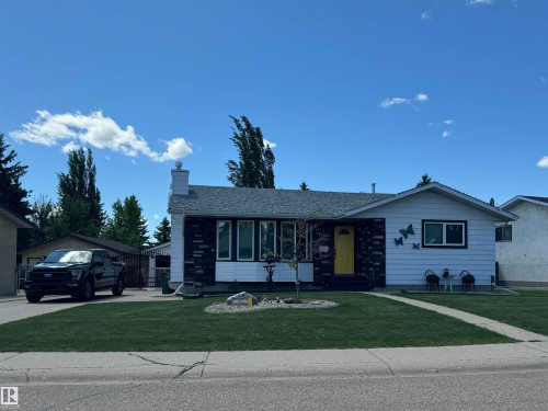 139 Willow Drive, Wetaskiwin, AB - Outdoor With Facade