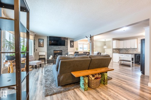 139 Willow Drive, Wetaskiwin, AB - Indoor Photo Showing Living Room With Fireplace