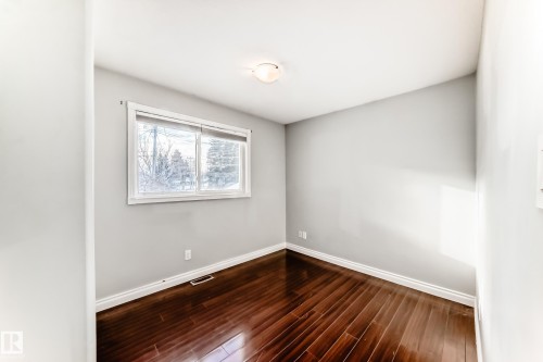 3641 114 Avenue, Edmonton, AB - Indoor Photo Showing Other Room
