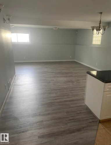 3641 114 Avenue, Edmonton, AB - Indoor Photo Showing Other Room