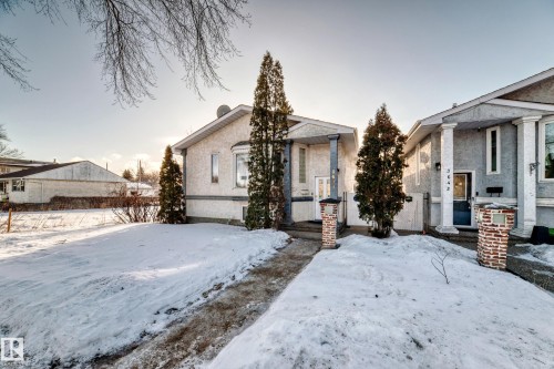 3641 114 Avenue, Edmonton, AB - Outdoor With Facade