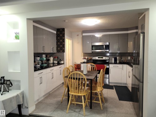 9131 83 Avenue, Edmonton, AB - Indoor