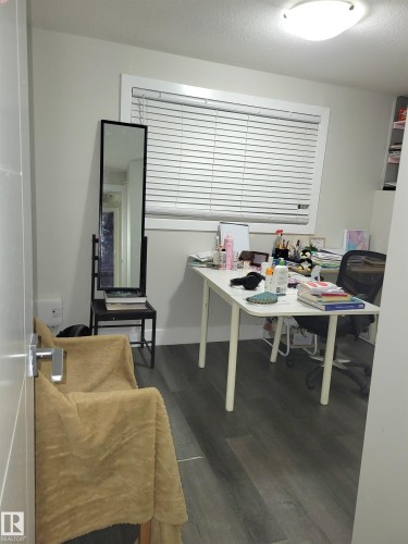 9131 83 Avenue, Edmonton, AB - Indoor