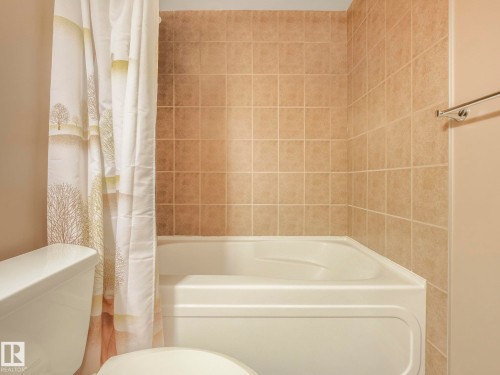 2408 Martell Crescent, Edmonton, AB - Indoor Photo Showing Bathroom