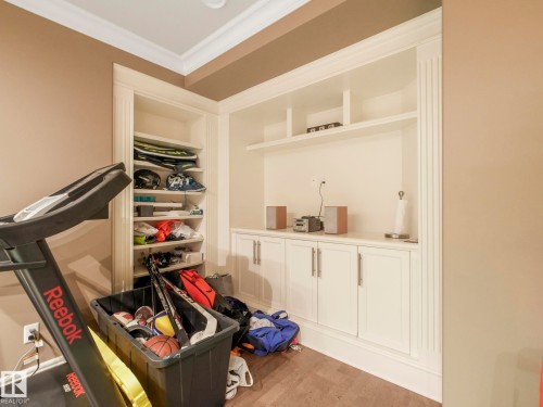 2408 Martell Crescent, Edmonton, AB - Indoor