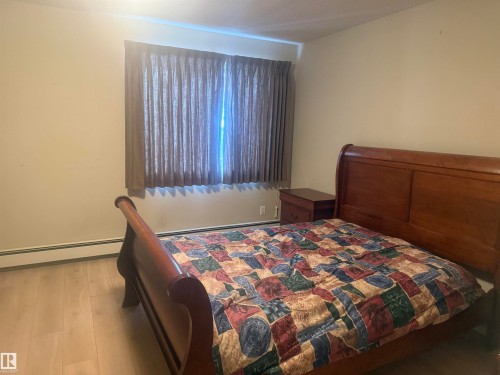 315 592 Hooke Road, Edmonton, AB - Indoor Photo Showing Bedroom