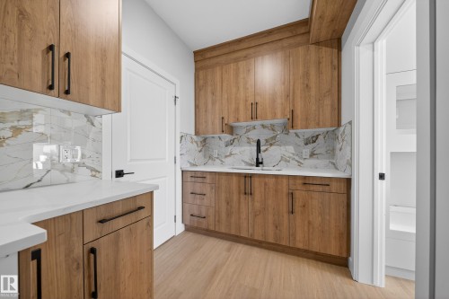 461 Crystal Creek Link, Leduc, AB - Indoor Photo Showing Kitchen