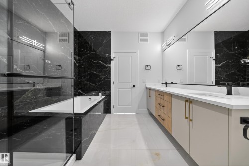 461 Crystal Creek Link, Leduc, AB - Indoor