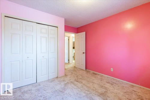 5204 55 Street, Thorsby, AB - Indoor