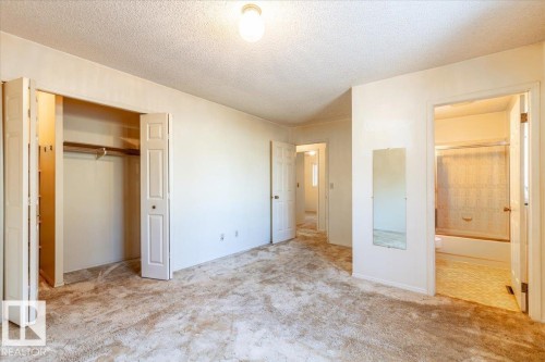 5204 55 Street, Thorsby, AB - Indoor Photo Showing Other Room