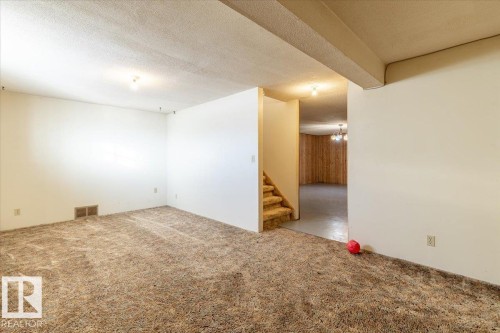 5204 55 Street, Thorsby, AB - Indoor Photo Showing Other Room