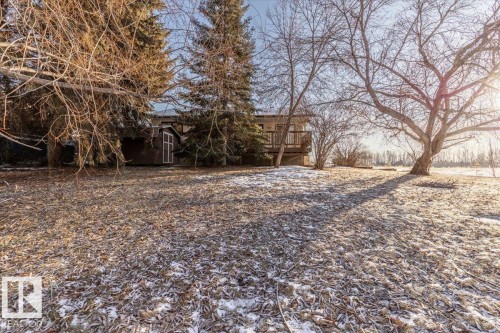 5204 55 Street, Thorsby, AB - Outdoor