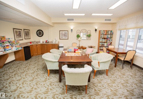 404 9820 165 Street, Edmonton, AB - Indoor