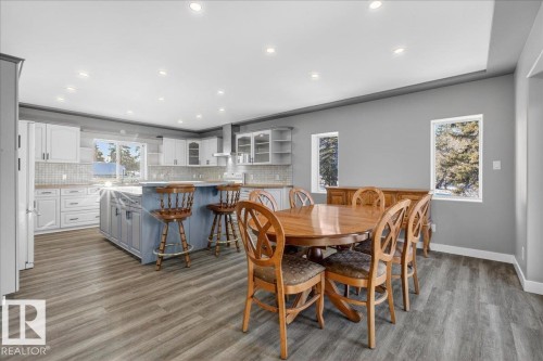 293 22106 S Cooking Lake Road, Rural Strathcona County, AB - Indoor Photo Showing Dining Room