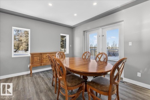 293 22106 S Cooking Lake Road, Rural Strathcona County, AB - Indoor Photo Showing Dining Room