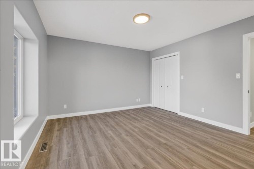 293 22106 S Cooking Lake Road, Rural Strathcona County, AB - Indoor Photo Showing Other Room