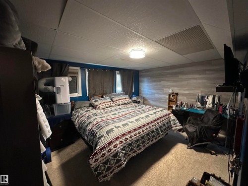 10256 109 Avenue, Westlock, AB - Indoor Photo Showing Bedroom