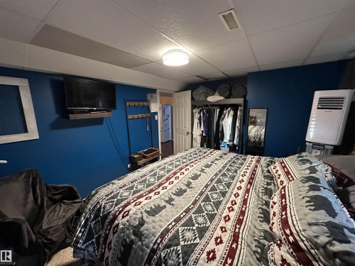 10256 109 Avenue, Westlock, AB - Indoor Photo Showing Bedroom
