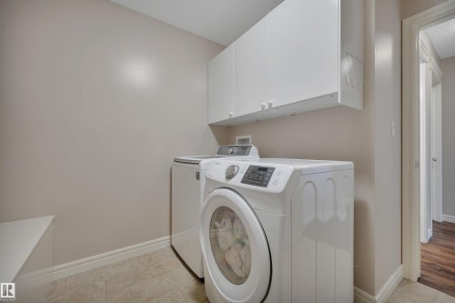 581 Foxboro Loop, Sherwood Park, AB - Indoor Photo Showing Laundry Room