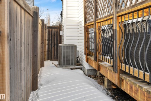 581 Foxboro Loop, Sherwood Park, AB -  Photo Showing Other Room