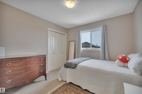 581 Foxboro Loop, Sherwood Park, AB - Indoor Photo Showing Bedroom