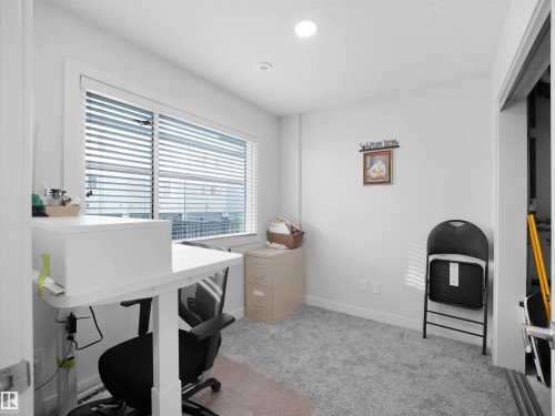 92 804 Welsh Drive, Edmonton, AB - Indoor Photo Showing Office
