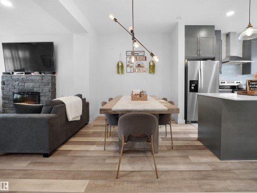 92 804 Welsh Drive, Edmonton, AB - Indoor Photo Showing Other Room