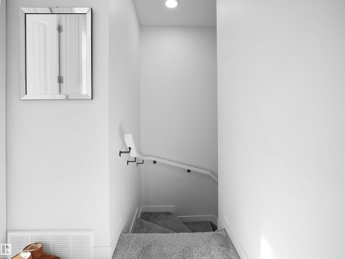 92 804 Welsh Drive, Edmonton, AB - Indoor Photo Showing Other Room