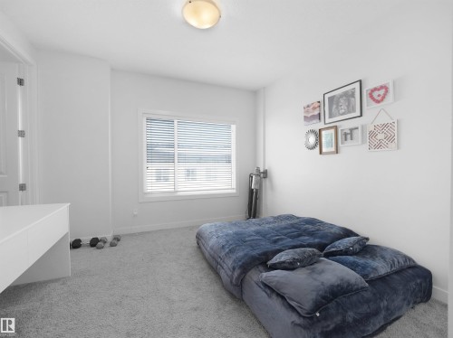 92 804 Welsh Drive, Edmonton, AB - Indoor Photo Showing Bedroom