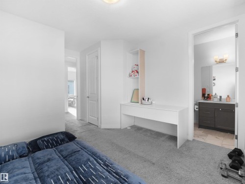 92 804 Welsh Drive, Edmonton, AB - Indoor Photo Showing Bedroom