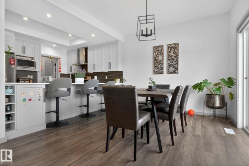 9514 Pear Close, Edmonton, AB - Indoor