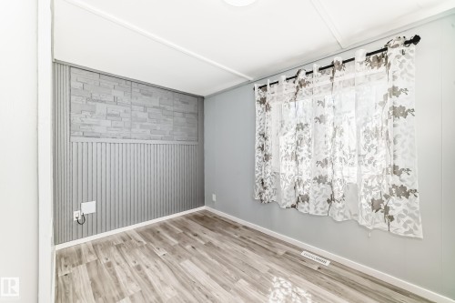 404 Evergreen Park, Edmonton, AB - Indoor Photo Showing Other Room