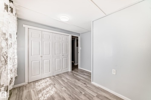 404 Evergreen Park, Edmonton, AB - Indoor Photo Showing Other Room